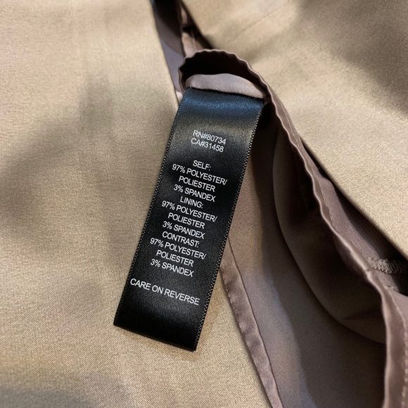 BCBG V-Neck Sleeveless Sash Satin Mini Dress Sz 2 - Picture 5 of 9